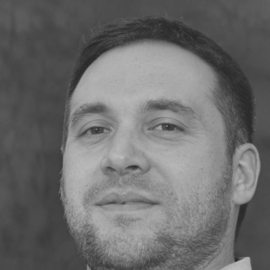 Ritratto di Valentino Lazzari